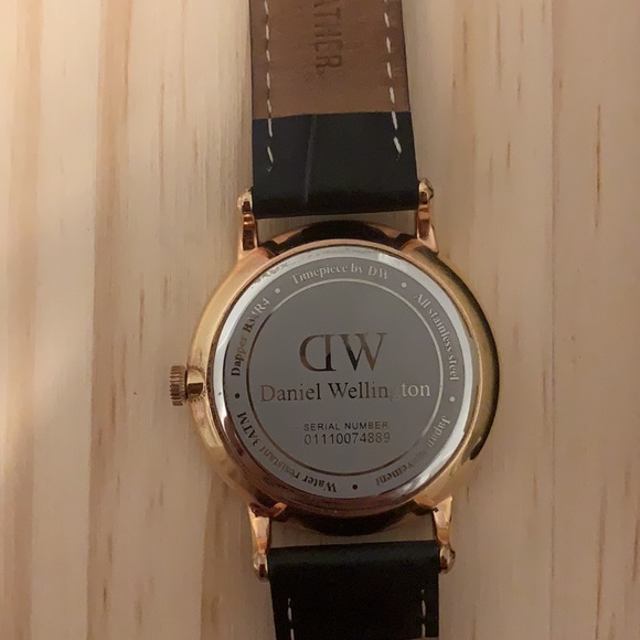 Daniel Wellington watch - Picture 6 of 8